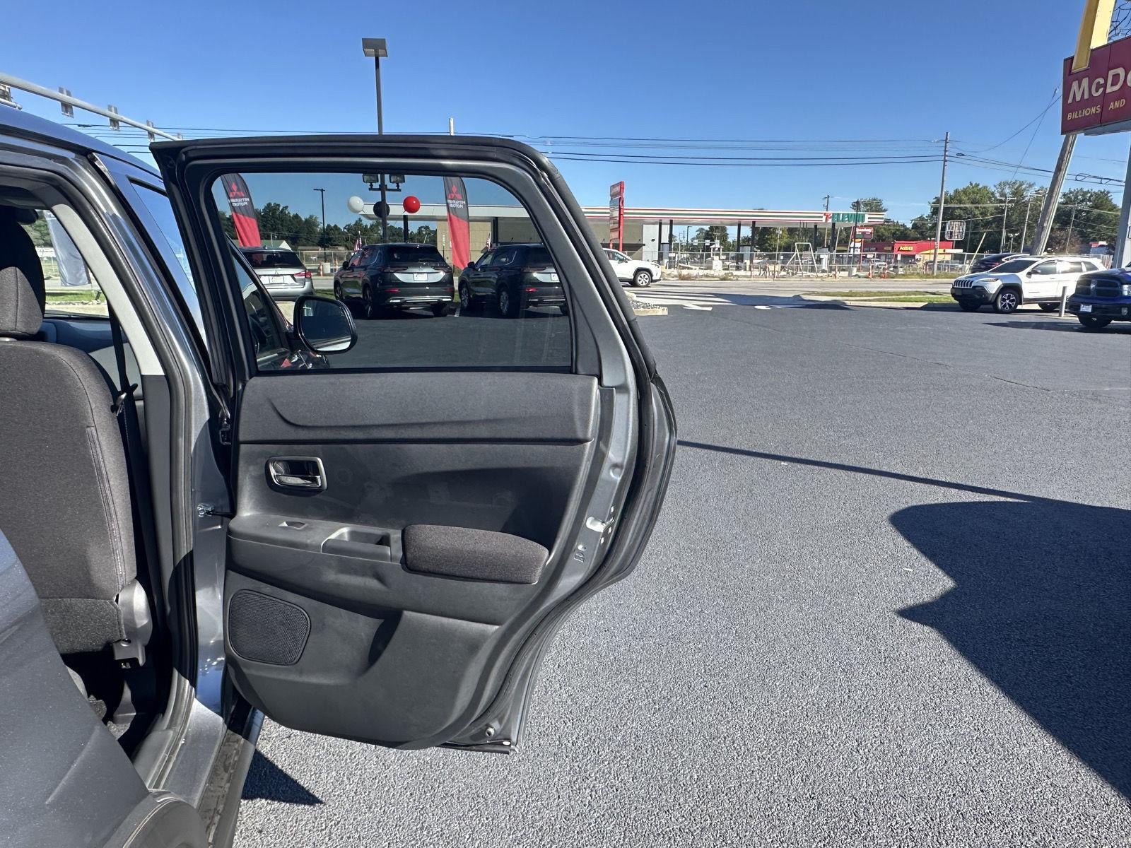 2027 Mitsubishi Outlander Sport S
