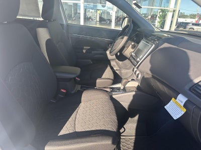 2027 Mitsubishi Outlander Sport LE