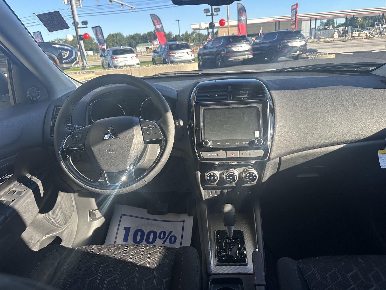 2027 Mitsubishi Outlander Sport LE