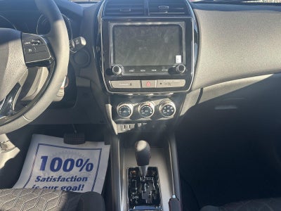2027 Mitsubishi Outlander Sport LE