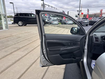 2027 Mitsubishi Outlander Sport ES