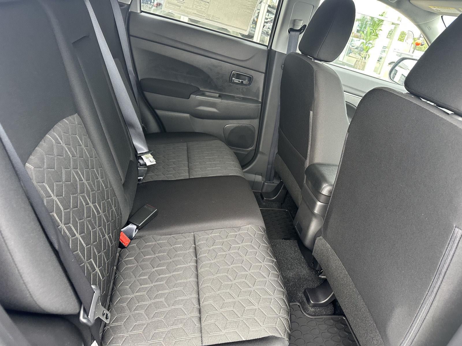 2027 Mitsubishi Outlander Sport ES