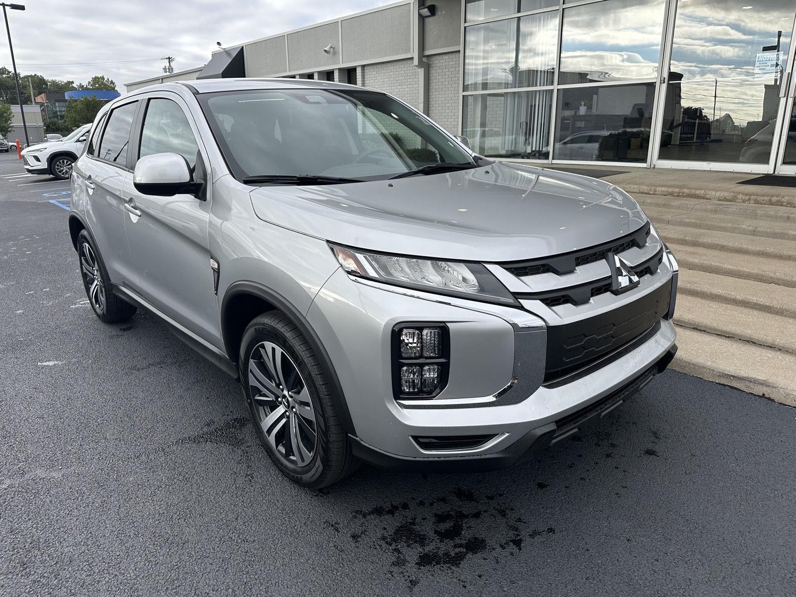 2027 Mitsubishi Outlander Sport ES