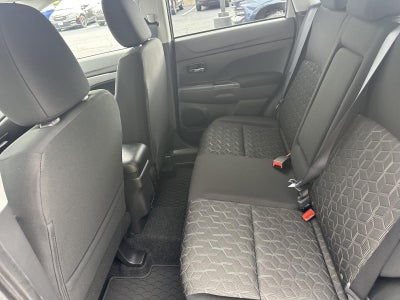 2027 Mitsubishi Outlander Sport ES