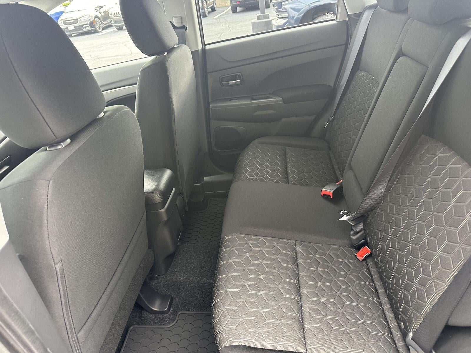 2027 Mitsubishi Outlander Sport ES