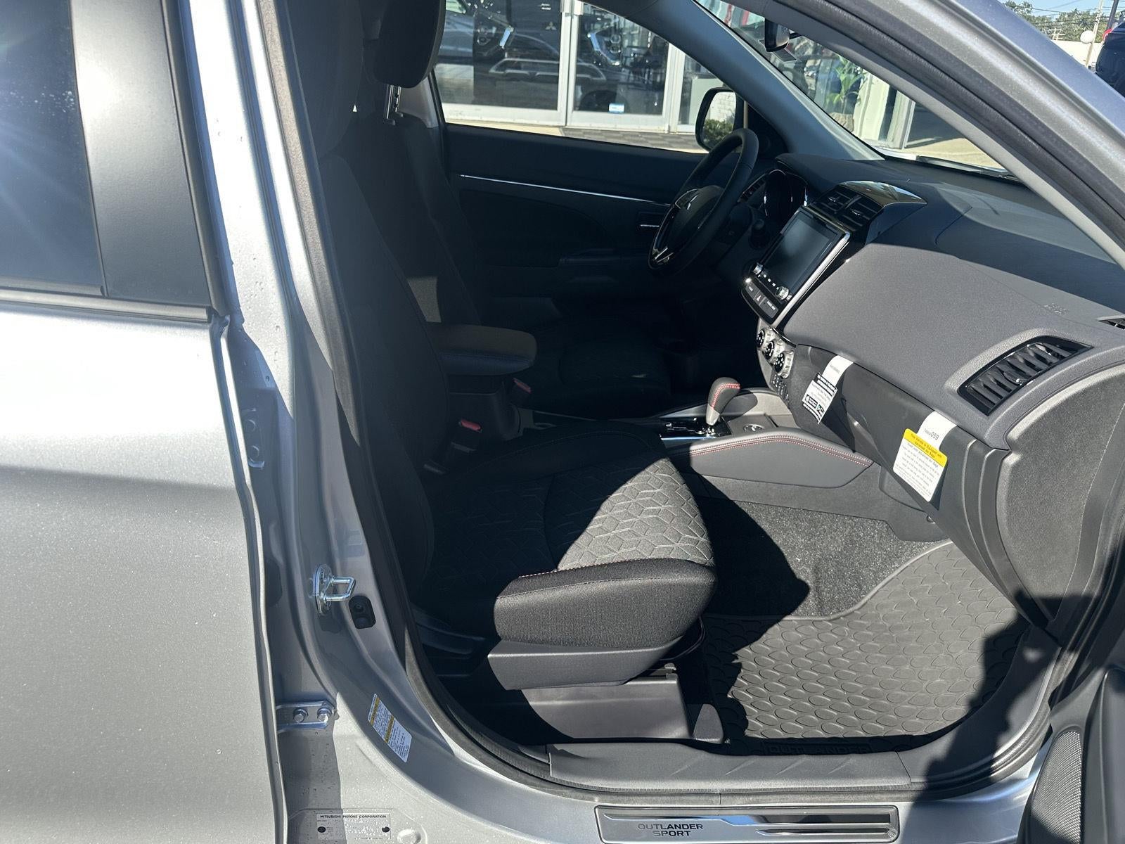 2027 Mitsubishi OUTLANDER SPORT LE 2.0 AWC