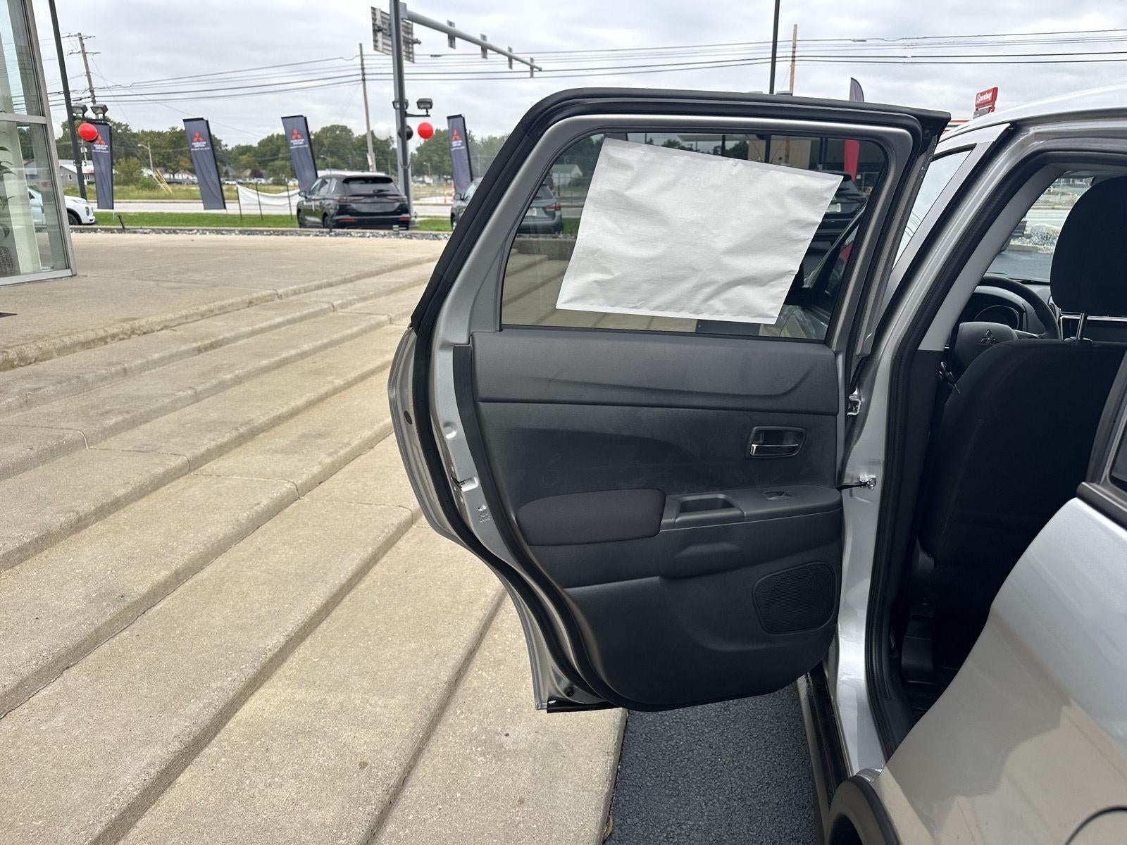 2026 Mitsubishi Outlander Sport LE