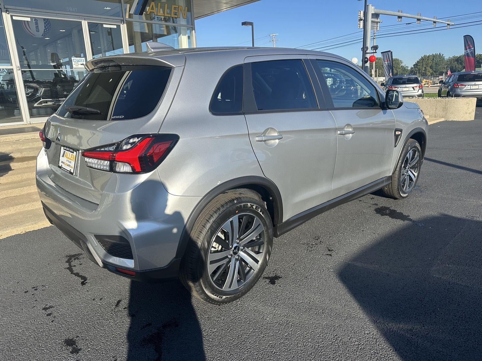2026 Mitsubishi Outlander Sport ES