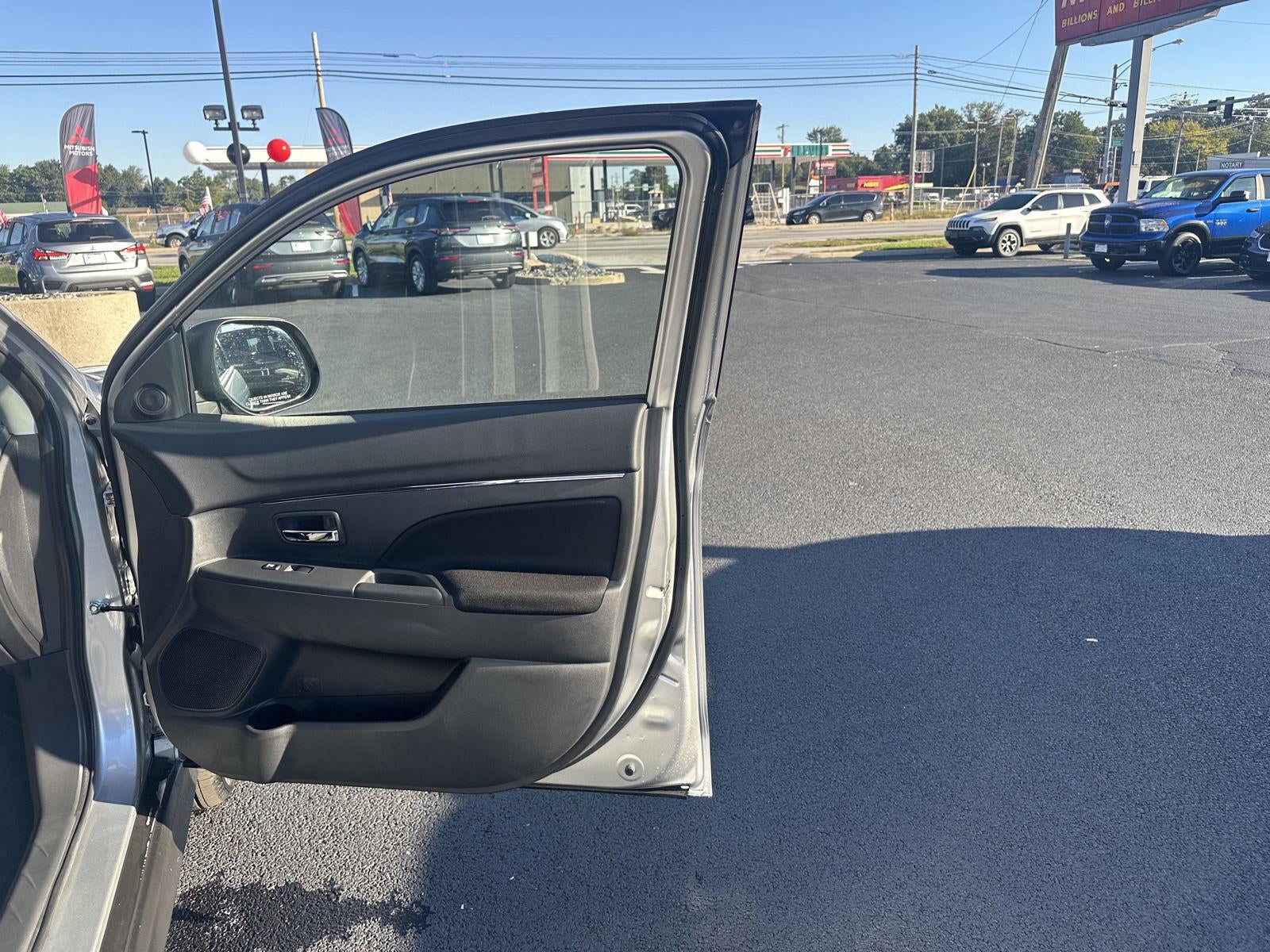 2026 Mitsubishi Outlander Sport ES