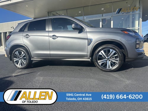 2027 Mitsubishi Outlander Sport SE