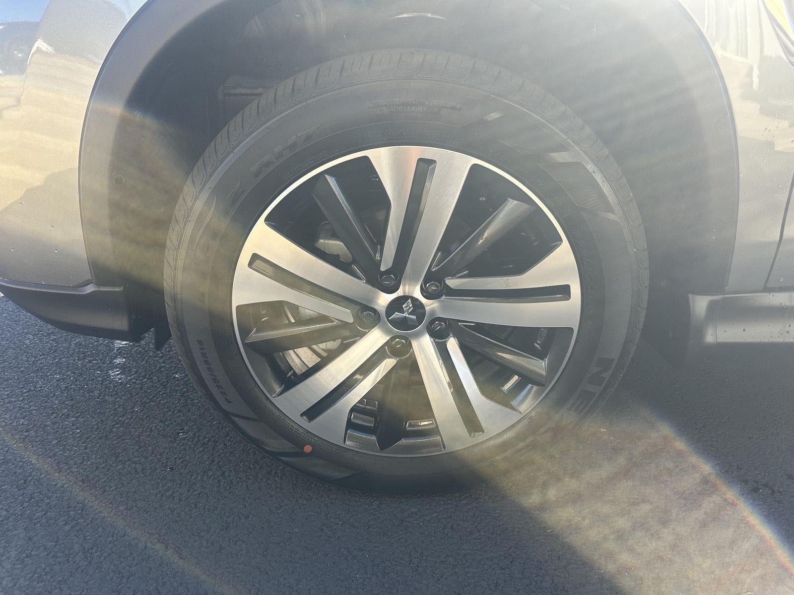 2027 Mitsubishi Outlander Sport SE