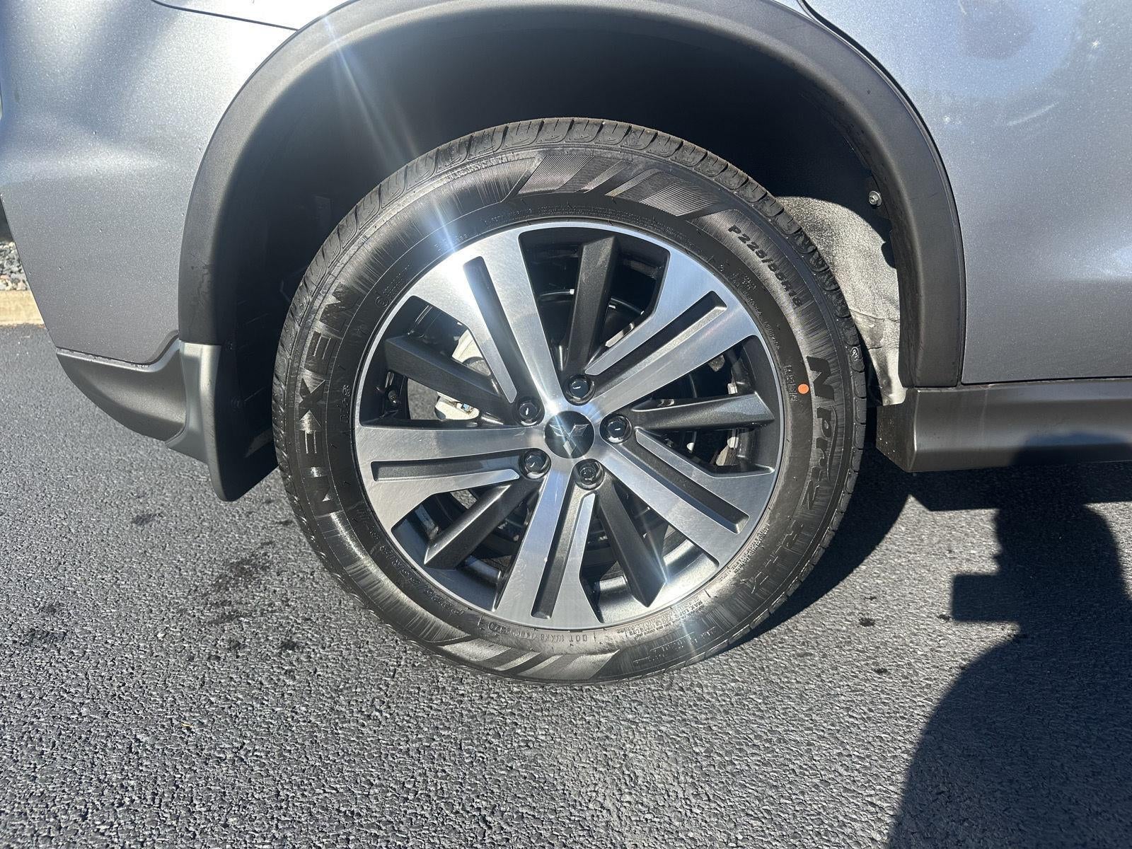 2027 Mitsubishi Outlander Sport SE