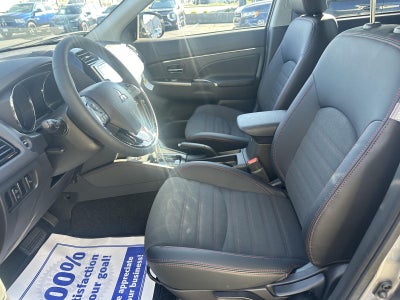 2027 Mitsubishi Outlander Sport SE