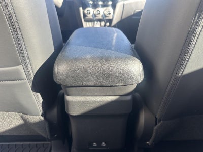 2027 Mitsubishi Outlander Sport SE