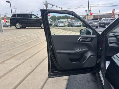 2026 Mitsubishi Outlander ES