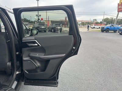 2026 Mitsubishi Outlander ES