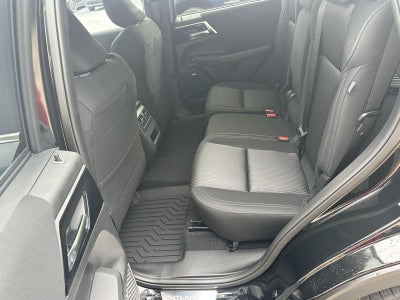 2026 Mitsubishi Outlander ES
