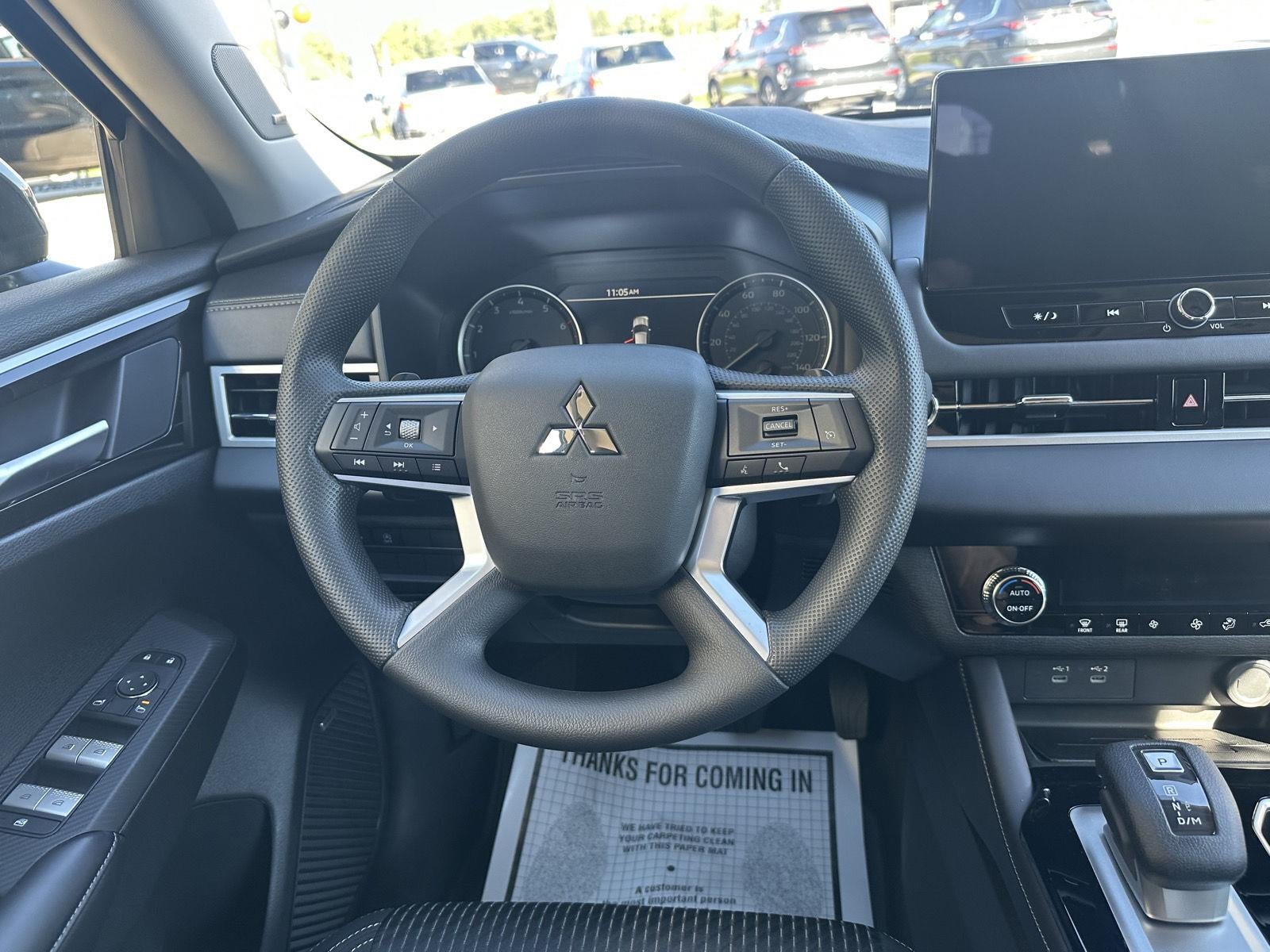 2026 Mitsubishi Outlander ES
