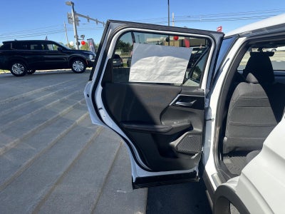 2026 Mitsubishi Outlander ES