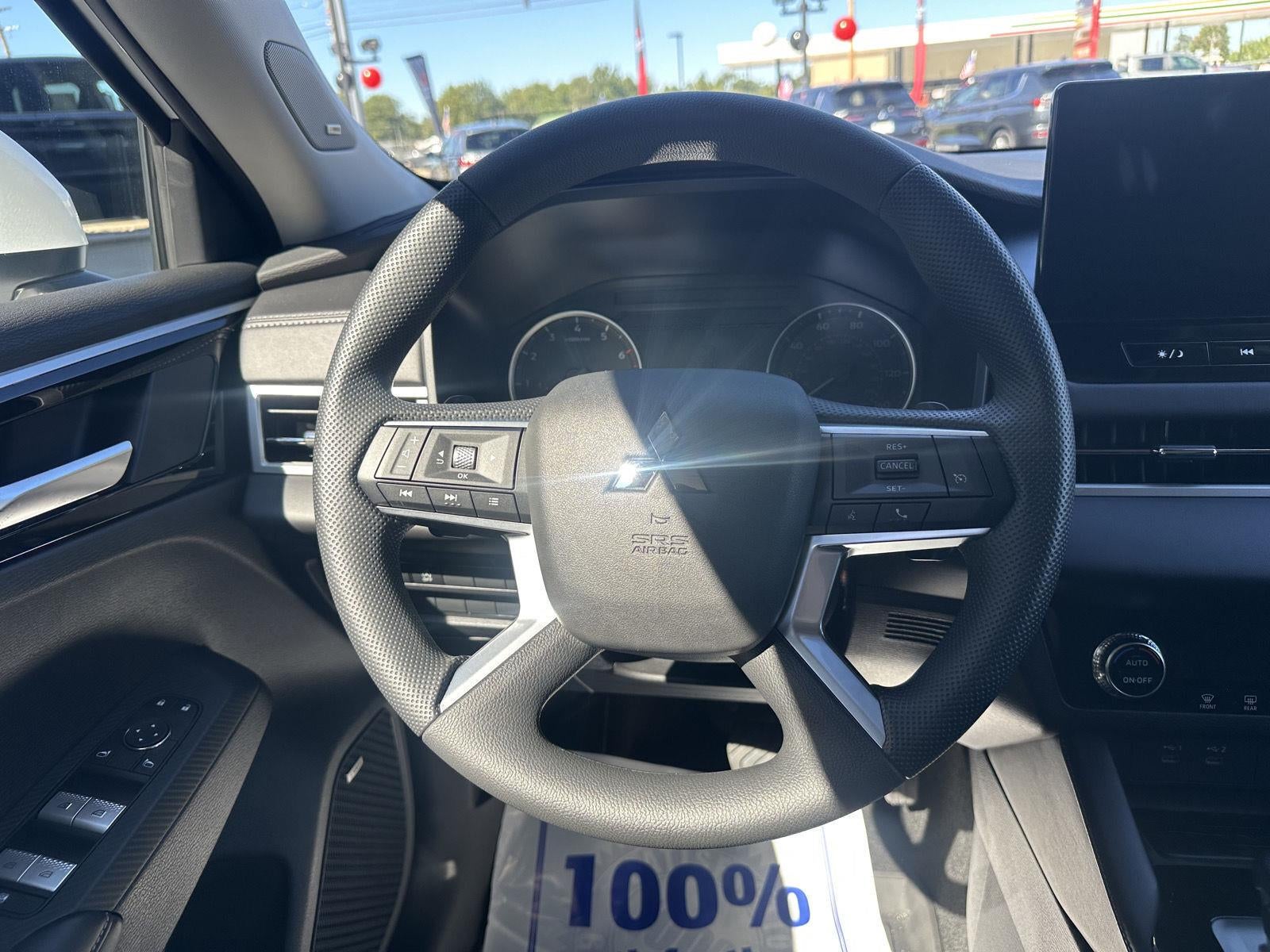 2026 Mitsubishi Outlander ES