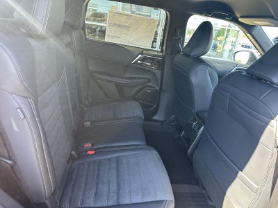 2026 Mitsubishi OUTLANDER LE FWD