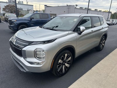 2026 Mitsubishi Outlander SE