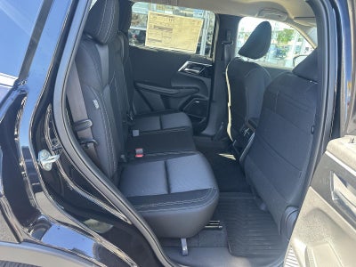 2026 Mitsubishi Outlander ES
