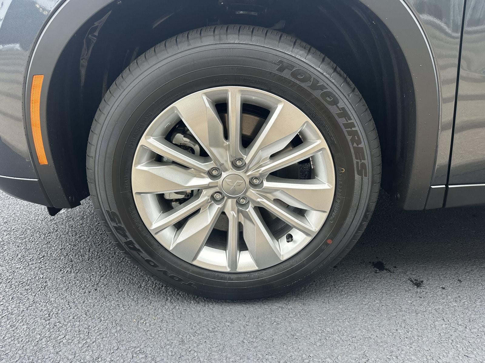 2026 Mitsubishi Outlander ES