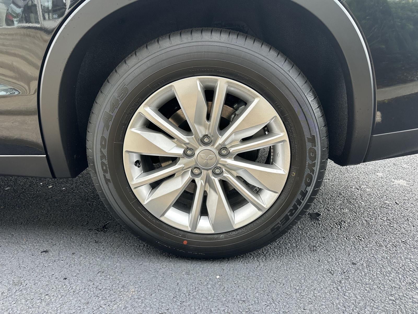 2026 Mitsubishi Outlander ES