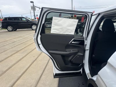 2026 Mitsubishi Outlander ES
