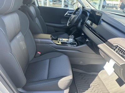 2026 Mitsubishi Outlander ES