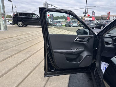 2026 Mitsubishi Outlander ES