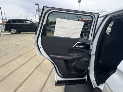 2026 Mitsubishi Outlander ES