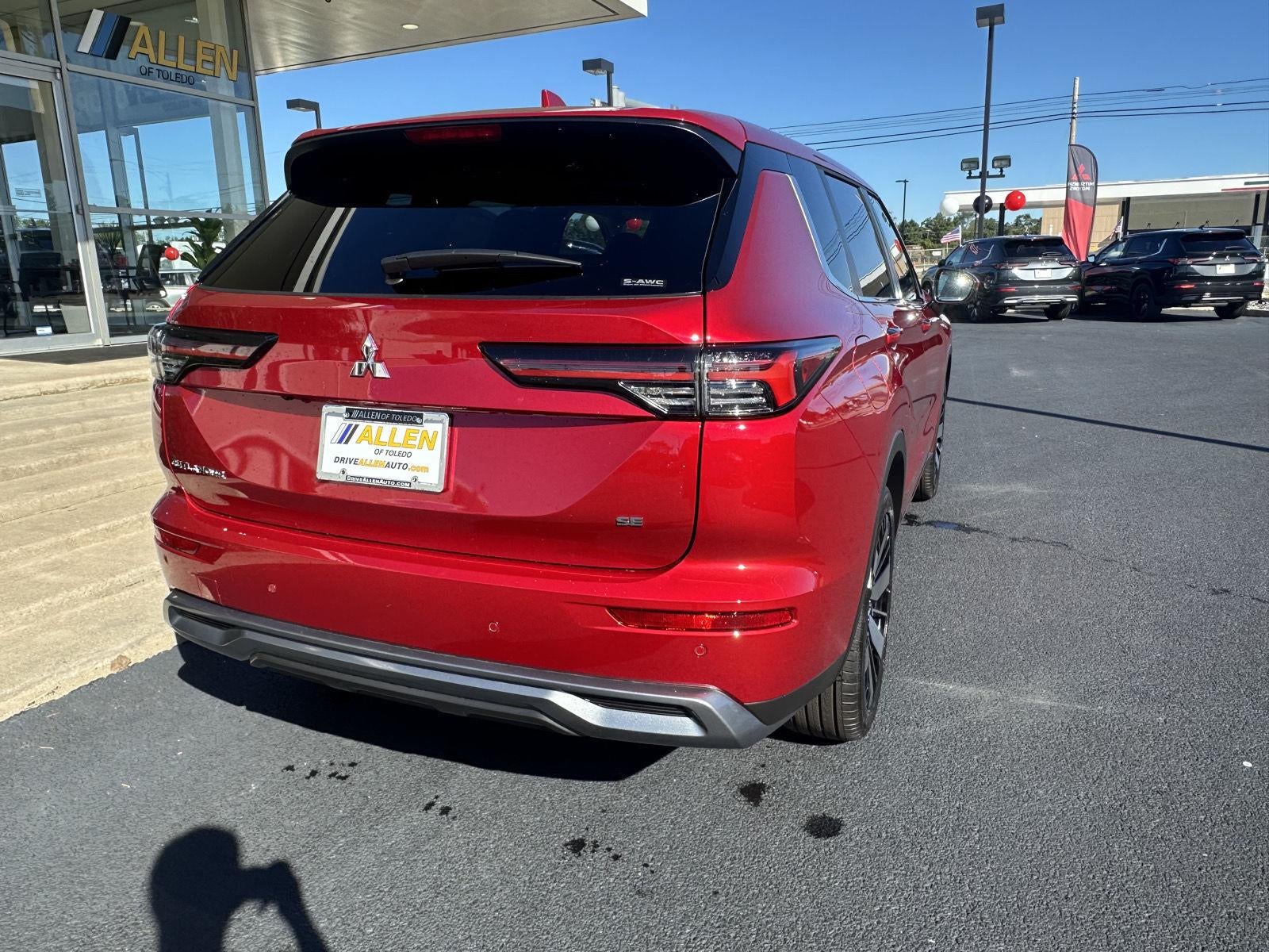 2026 Mitsubishi Outlander SE
