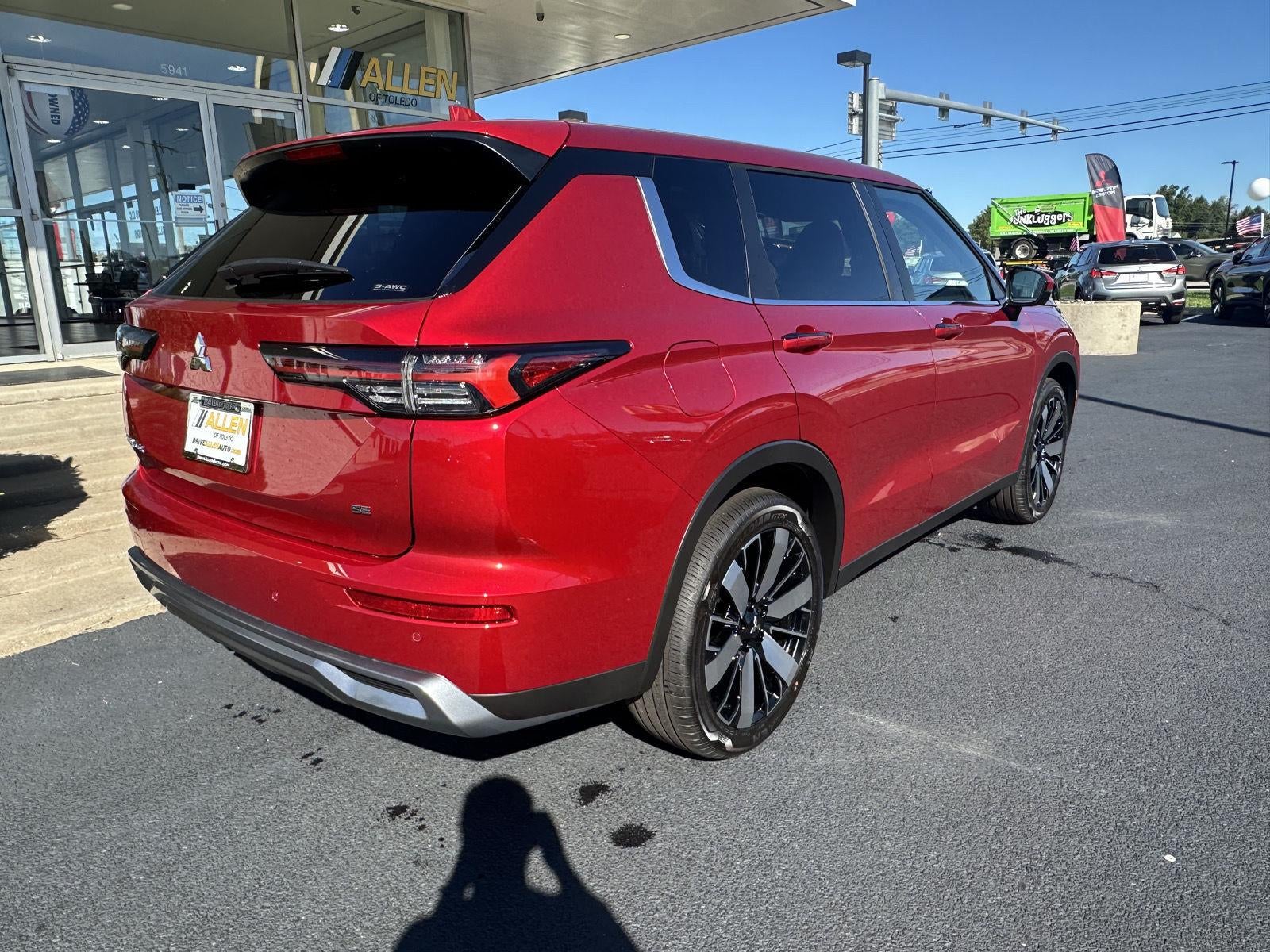 2026 Mitsubishi Outlander SE