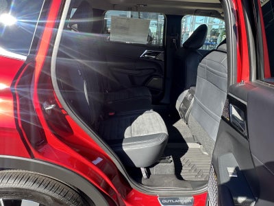 2026 Mitsubishi Outlander SE