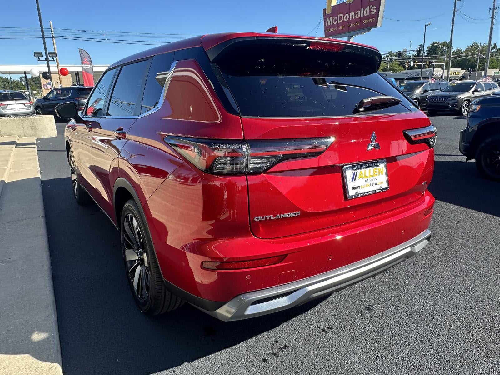 2026 Mitsubishi Outlander SE