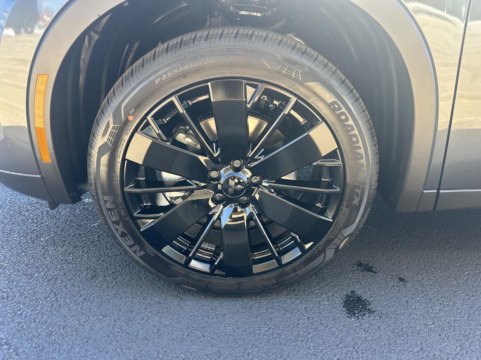 2026 Mitsubishi OUTLANDER LE S-AWC