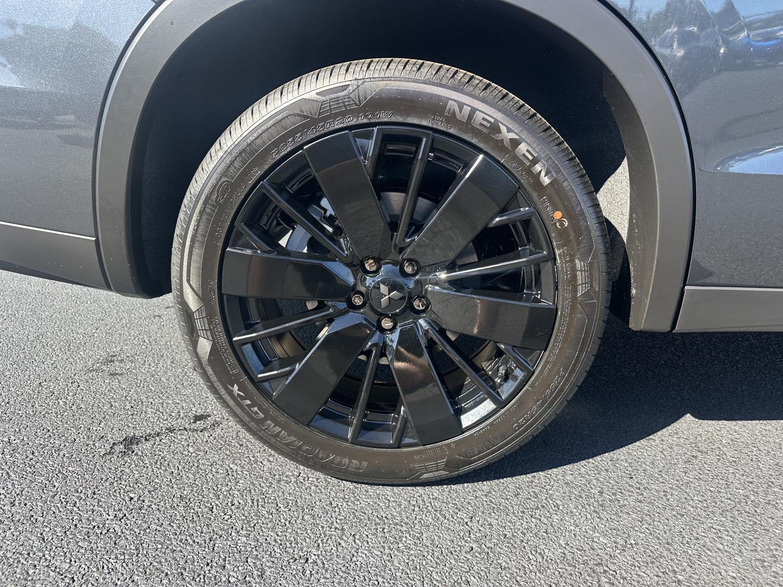 2026 Mitsubishi OUTLANDER LE S-AWC