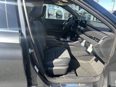 2026 Mitsubishi OUTLANDER LE S-AWC