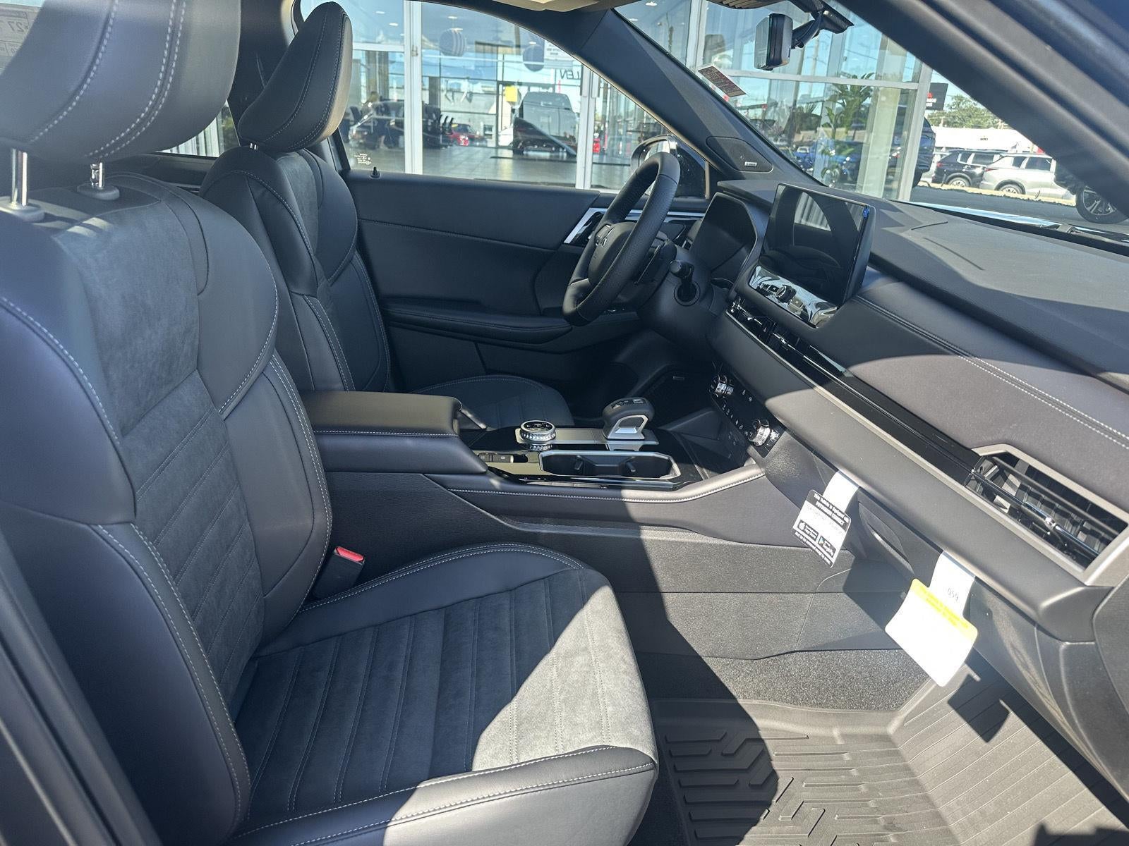 2026 Mitsubishi OUTLANDER LE S-AWC