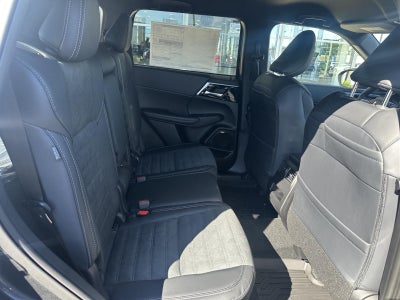 2026 Mitsubishi OUTLANDER LE S-AWC