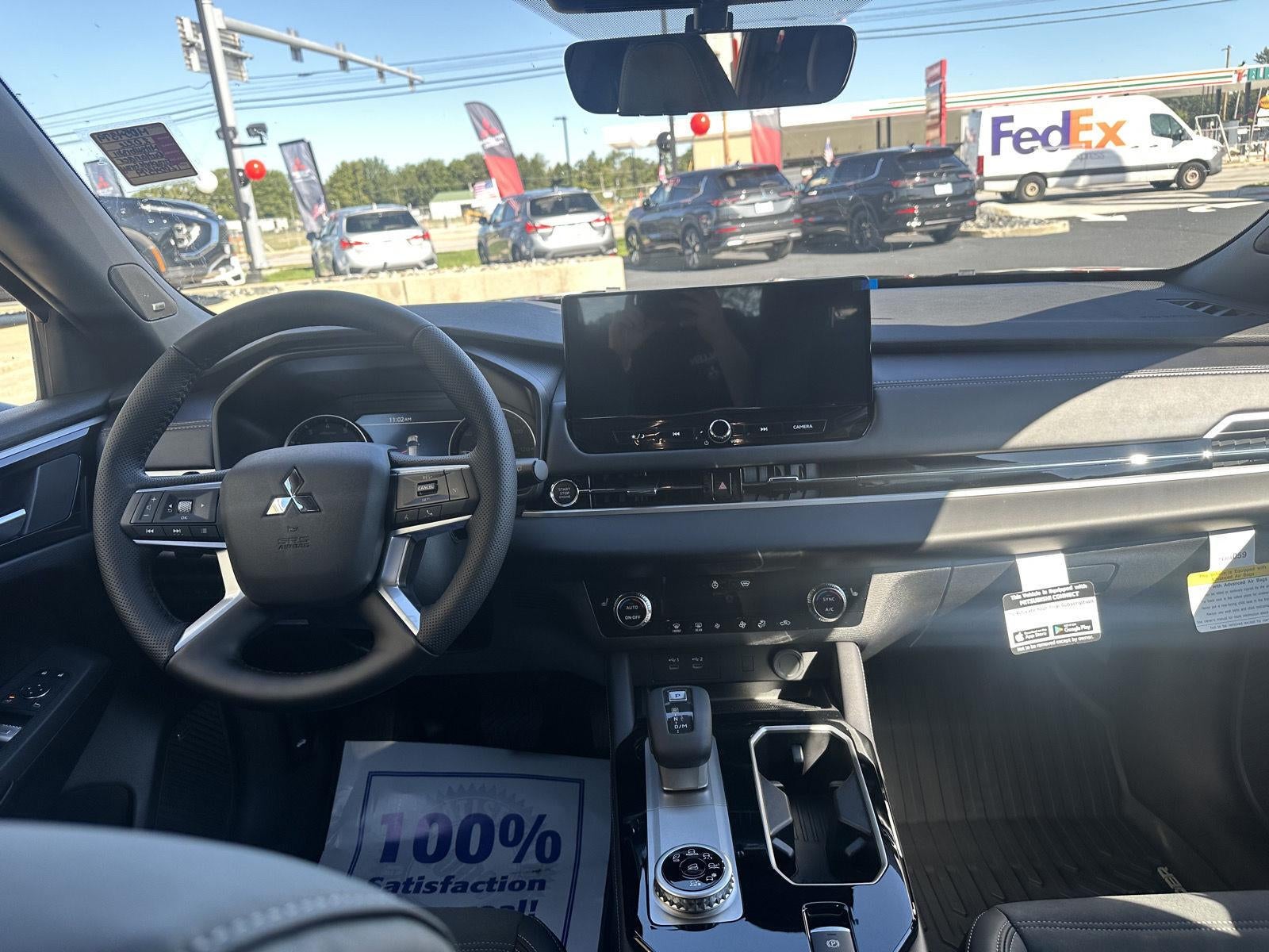 2026 Mitsubishi OUTLANDER LE S-AWC