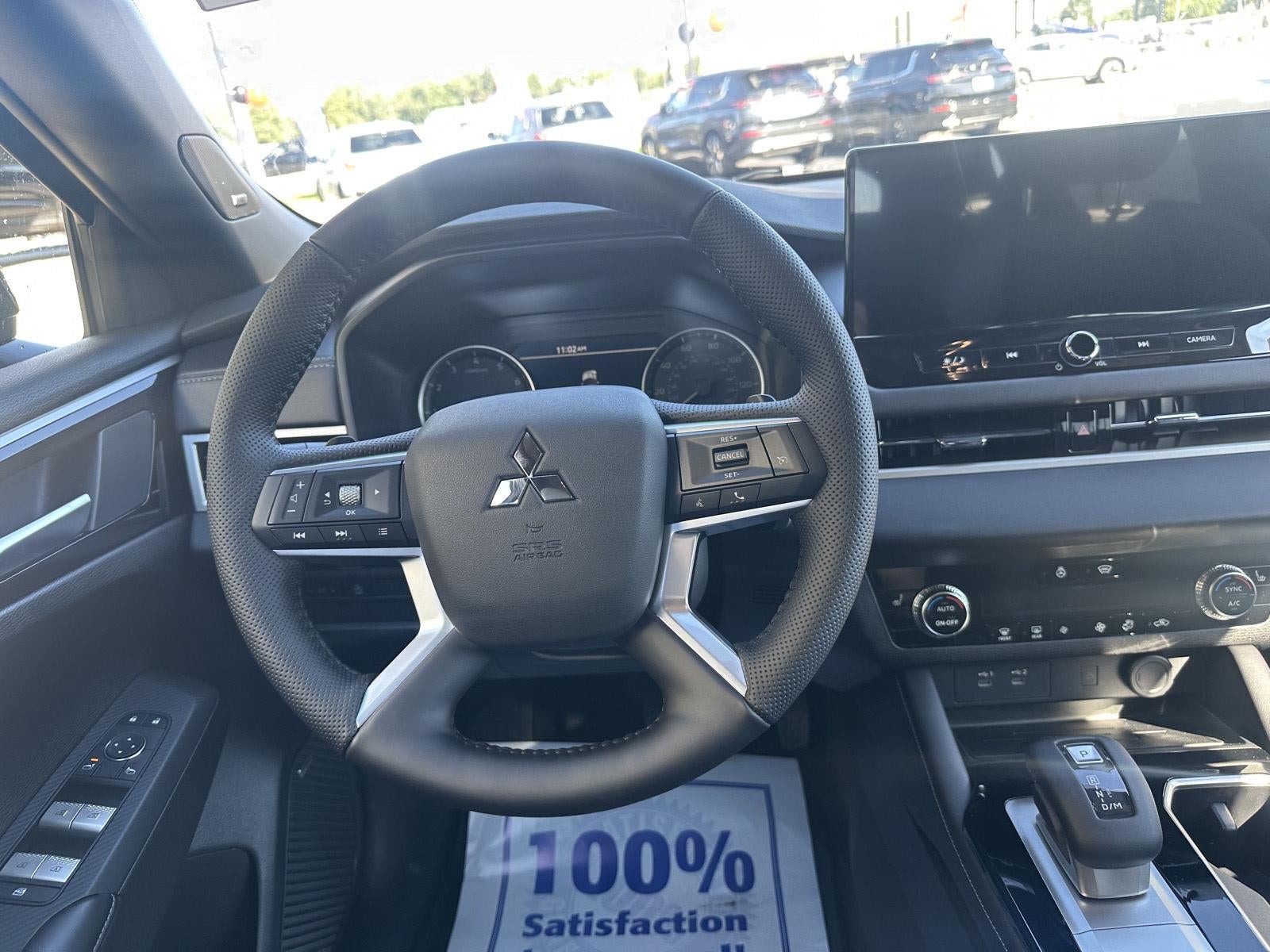 2026 Mitsubishi OUTLANDER LE S-AWC