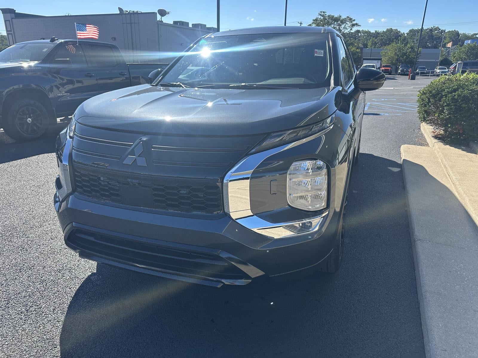 2026 Mitsubishi OUTLANDER LE S-AWC