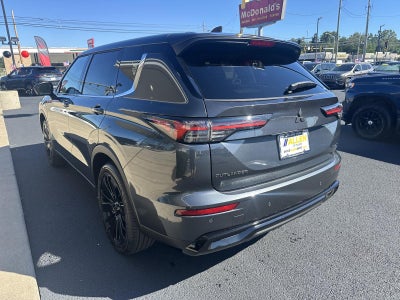 2026 Mitsubishi OUTLANDER LE S-AWC