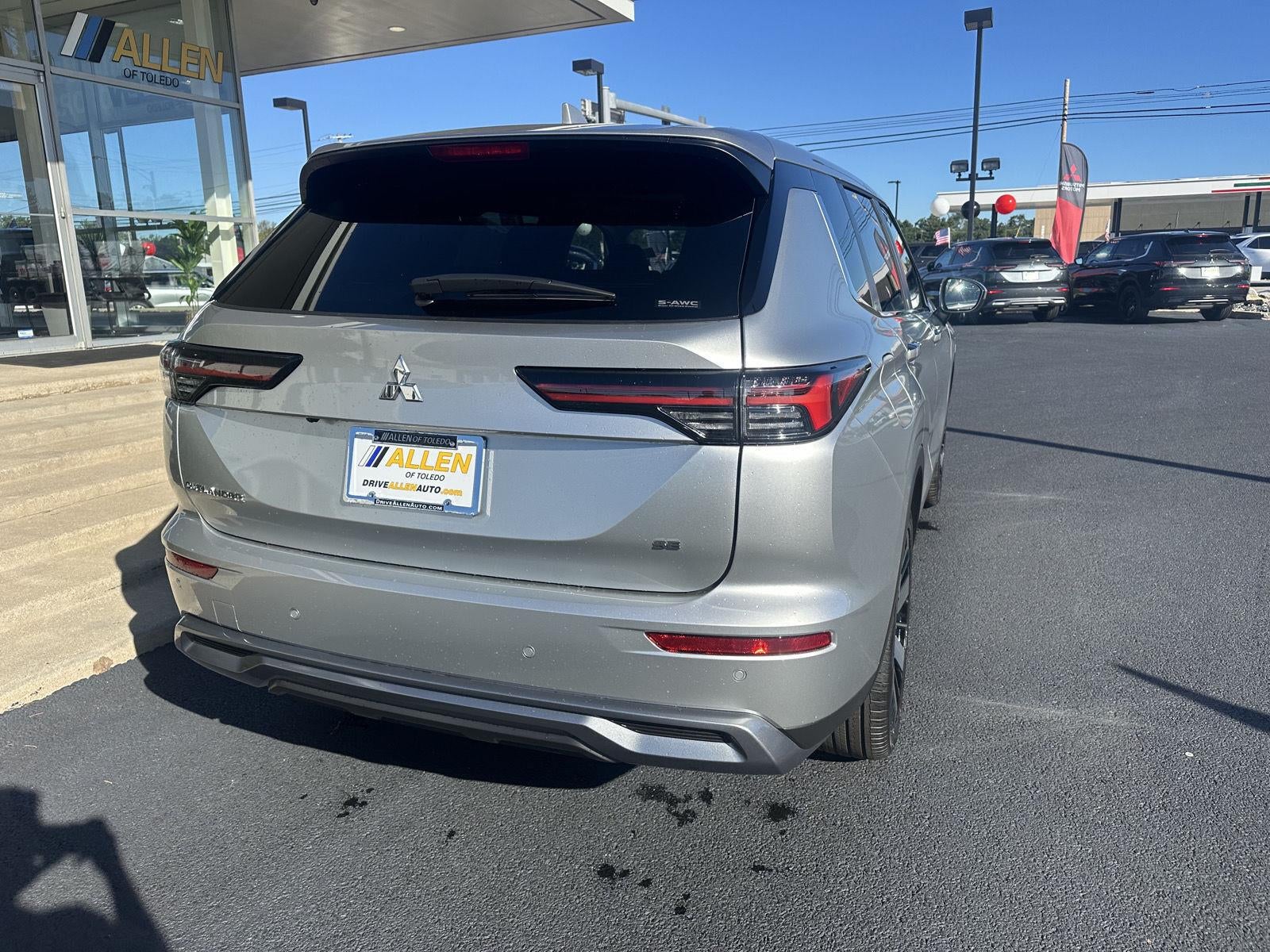 2026 Mitsubishi OUTLANDER SE S-AWC