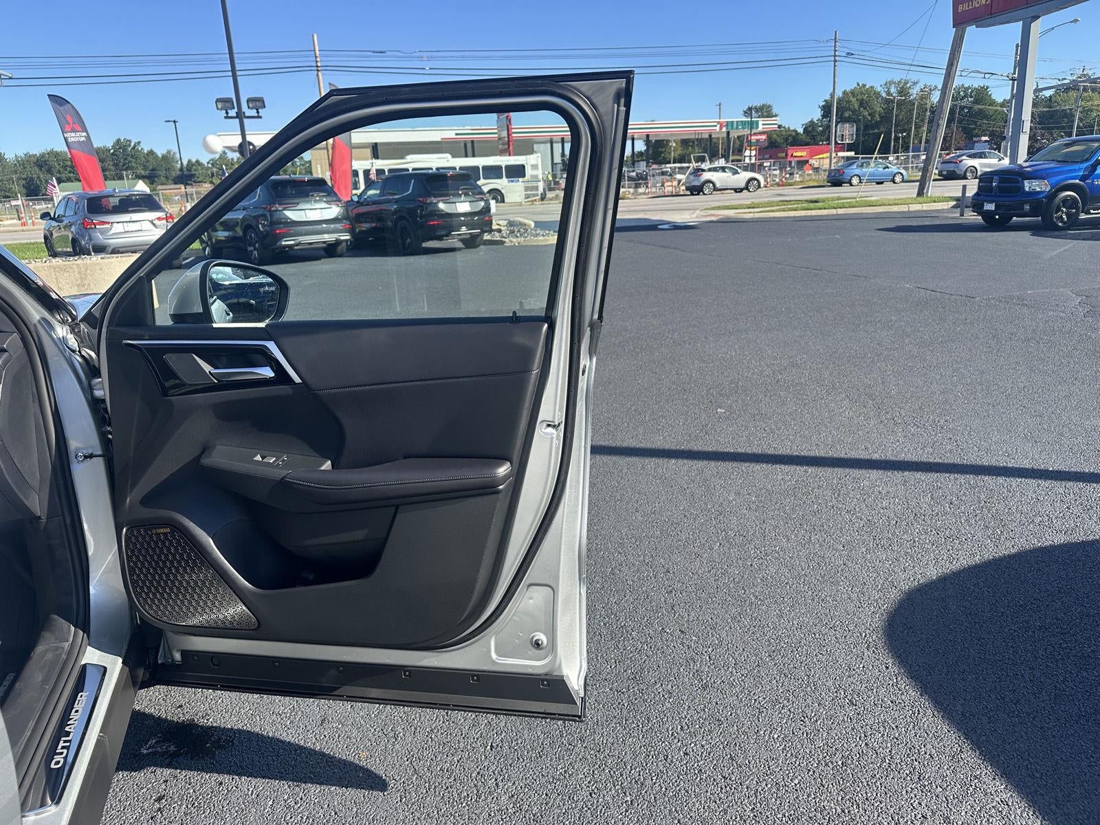 2026 Mitsubishi OUTLANDER SE S-AWC
