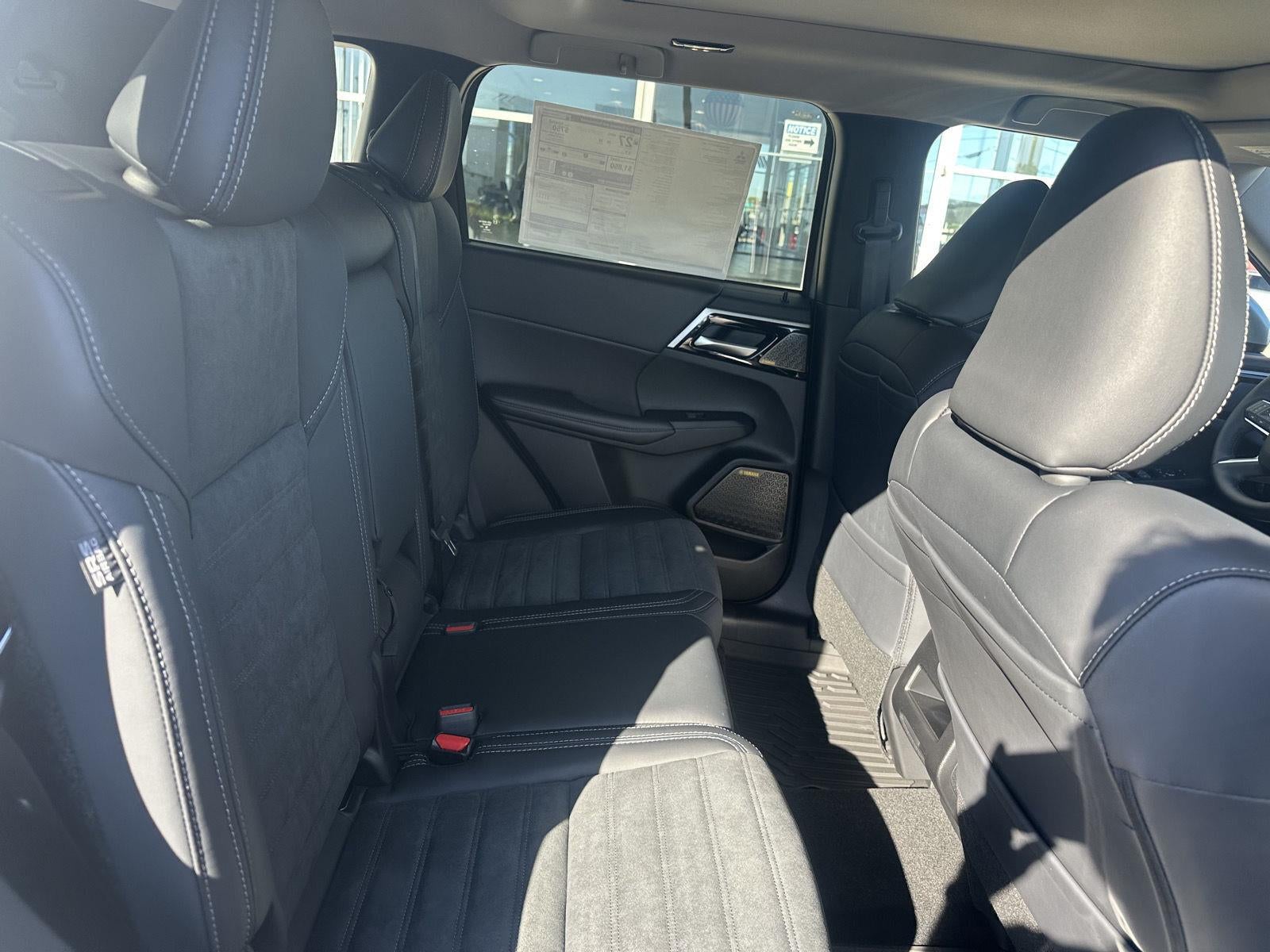 2026 Mitsubishi OUTLANDER SE S-AWC
