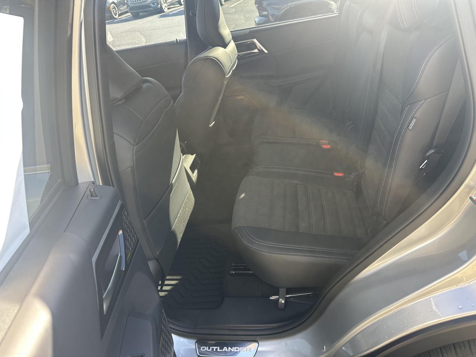 2026 Mitsubishi OUTLANDER SE S-AWC
